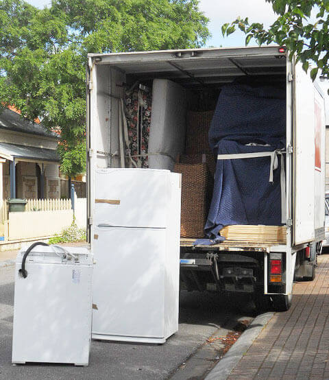Although some being big and heavy, home appliances need to be thoroughly packed to protect them from incidents during transportation